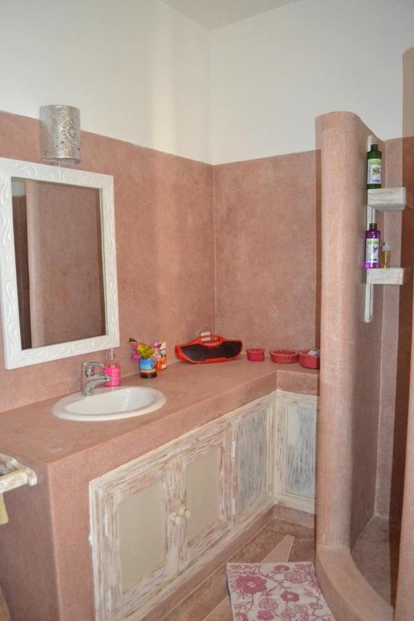 Bed and Breakfast Kimya House Watamu Exterior foto